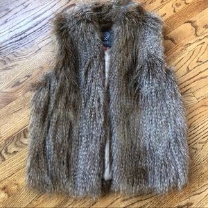 Women’s faux fur vest